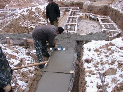 Заливка бетона зимой – особенности и тонкости